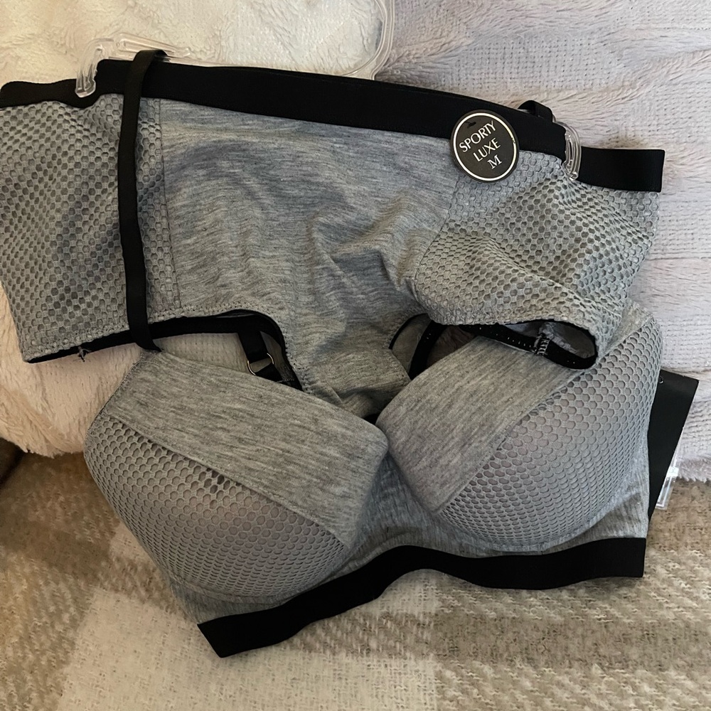 Women’s bra and underwear